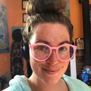 Meet your Posher, Zola